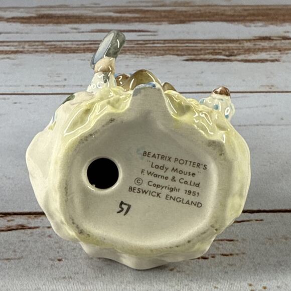 Vintage 1951 Beatrix Potter Lady Mouse Figurine 4" Beswick England Used - Picture 6 of 6